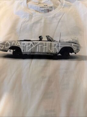 Ceremony of Roses Graphic Tee with Convertible Car Print Bryan Adam’s US tour